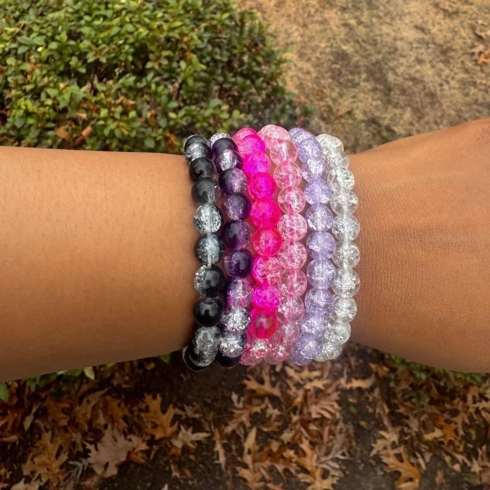 Clear Crackle Glass Bead Bracelet